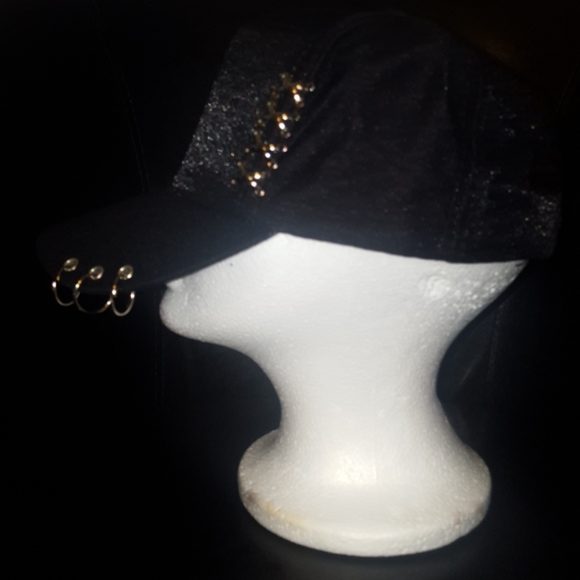 ❤Black Ring Decor Baseball Cap❤ - Picture 5 of 8